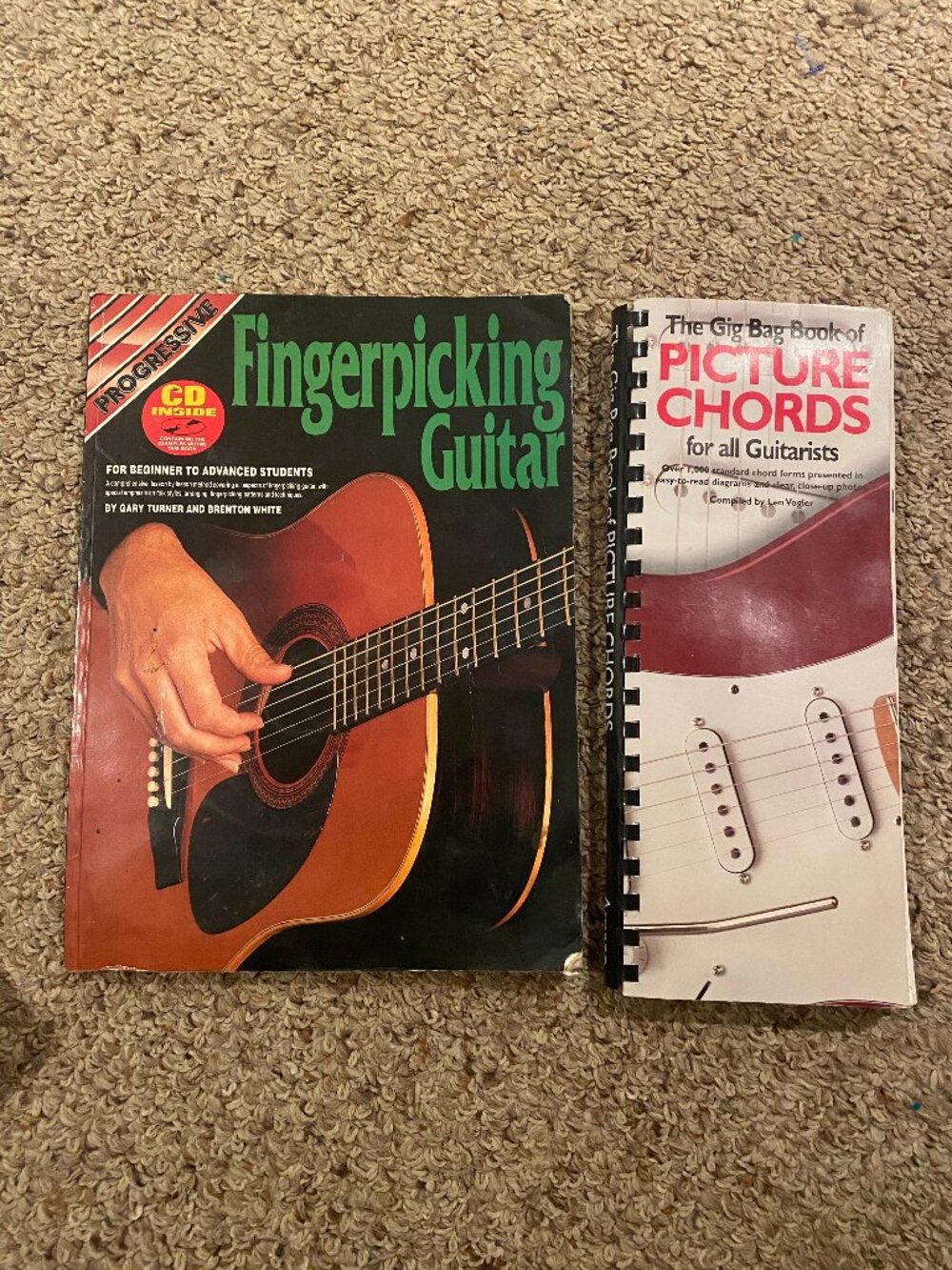 2 guitar books (softcover)